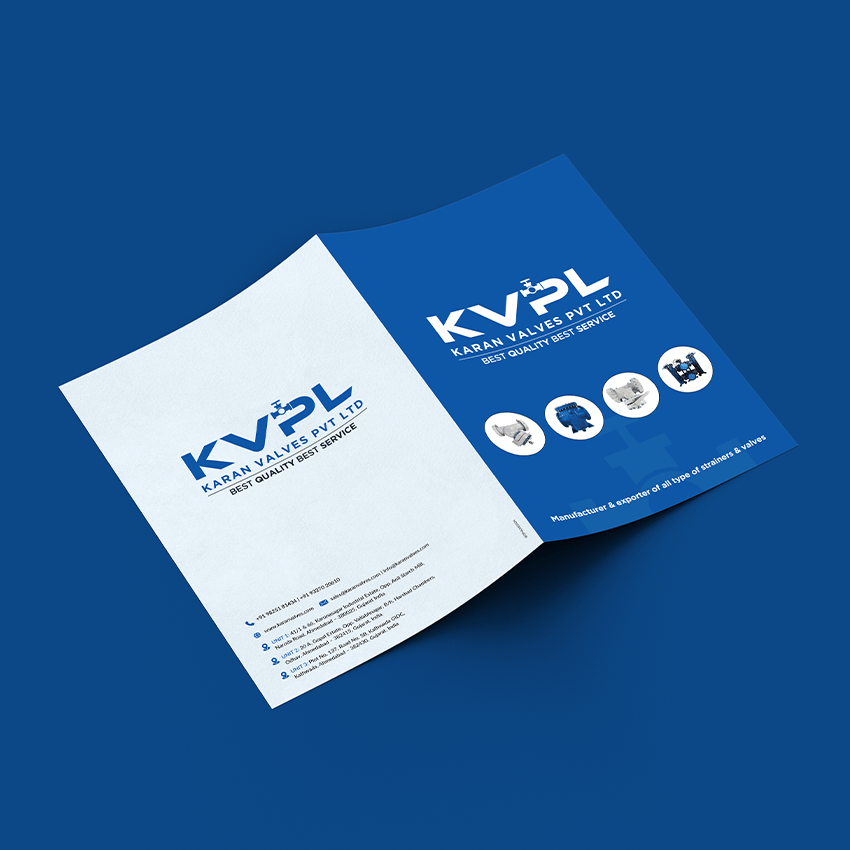 Brochure Mockup 6